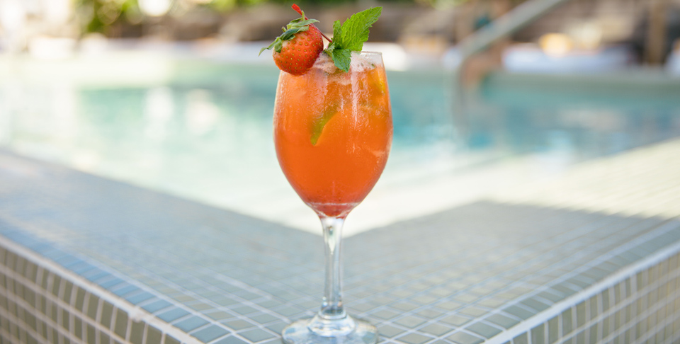 Catalina Hotel & Beach Club